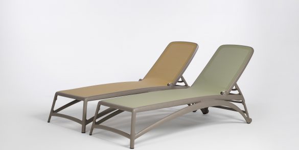 Nardi_sunloungers_ATLANTICO_tortora-deserto_agave_views_LR